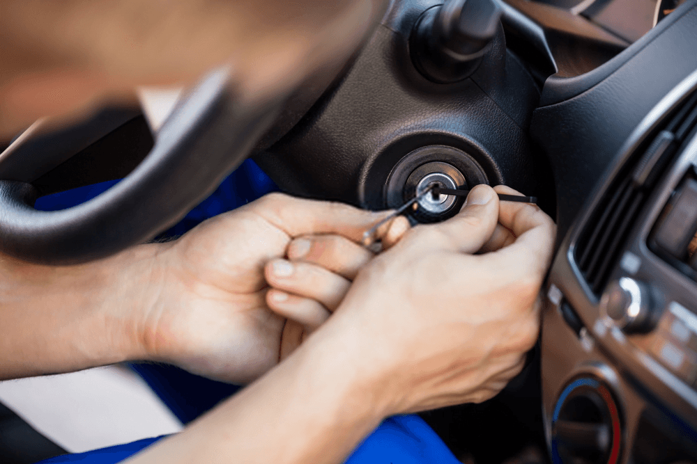 Automotive ignition cylinder service